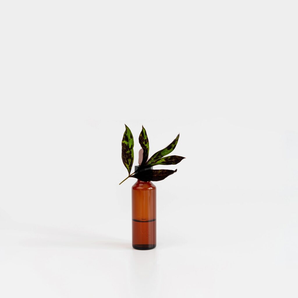 Natural cosmetic bottle