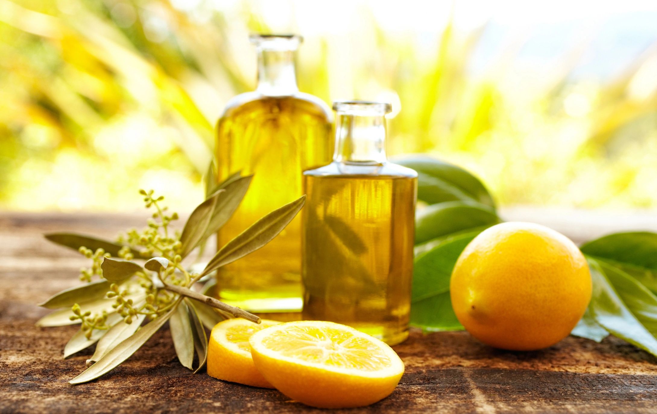 Spa ortamında doğal yağlar ve botanik detaylar